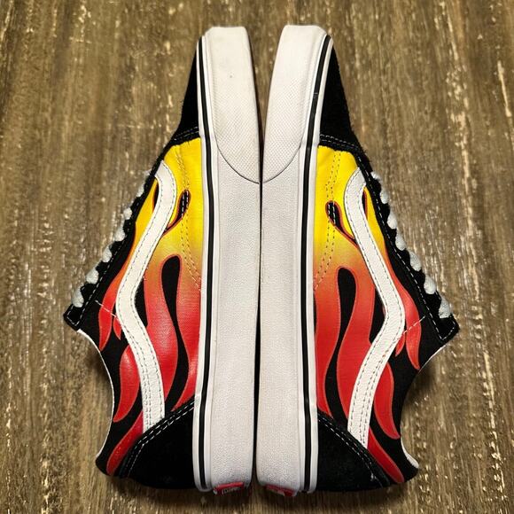 Women’s Vans Old Skool Flame Graphic Sneakers Black, Size 7.5 - Picture 6 of 11